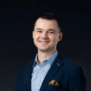 Wojciech - Inżynier w Neon Flower